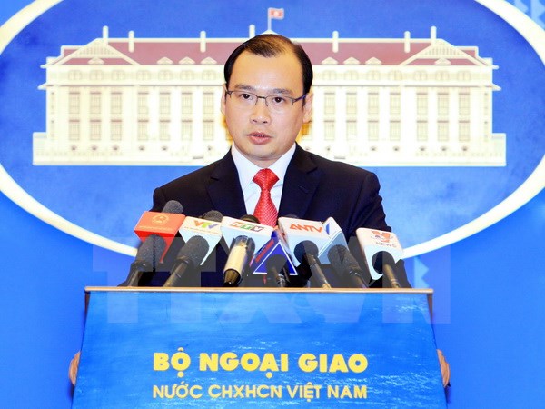 Xác minh cụ thể thông tin tàu Trung Quốc đâm chìm tàu cá Việt Nam
