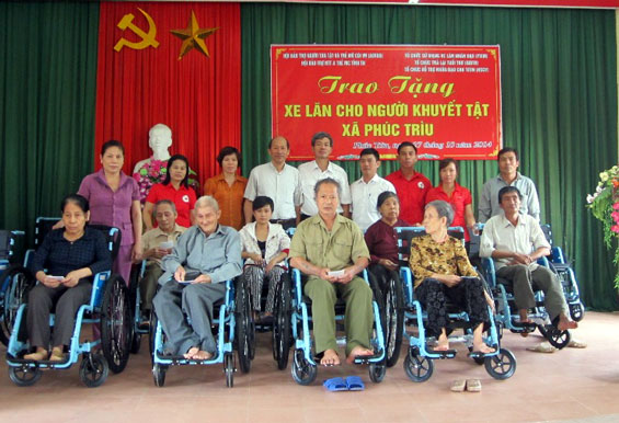 Nỗ lực vươn lên hòa nhập cộng đồng
