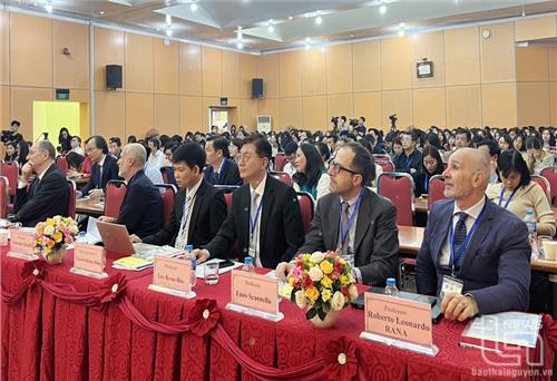 “Nền kinh tế số: Các vấn đề và giải pháp trong kỷ nguyên số”