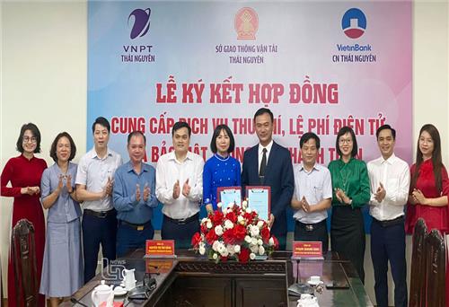 Thái Nguyên là tỉnh thứ 2 đưa hệ thống thu phí, lệ phí sát hạch cấp giấy phép lái xe điện tử vào hoạt động