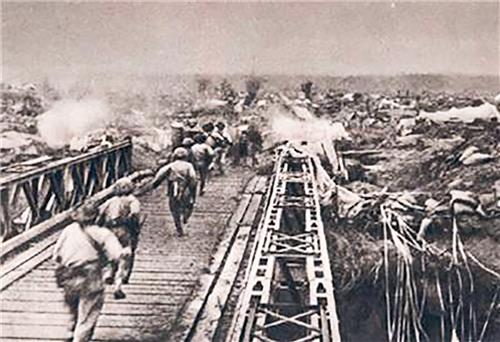 Ghi bên cầu Mường Thanh