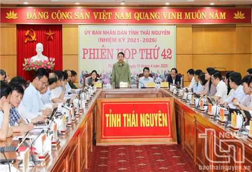 Tranh thủ từng phút, từng giờ, tháo gỡ khó khăn, kiến tạo cái mới để đạt mục tiêu tăng trưởng