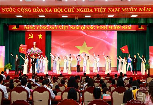 Vinh danh học sinh và giáo viên có học sinh đạt giải quốc gia