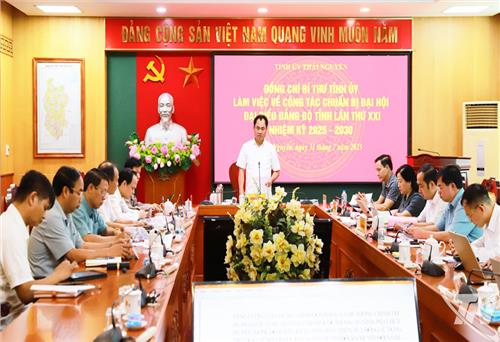 Văn kiện phải là công trình khoa học, khả thi, thể hiện rõ tầm nhìn và tinh thần đổi mới