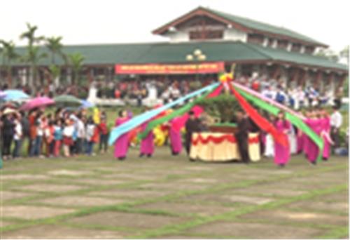 Lễ hội trà xuân Tân Cương năm 2015.