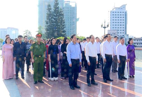 Lãnh đạo TP. Thái Nguyên dâng hương tưởng niệm các Anh hùng liệt sĩ