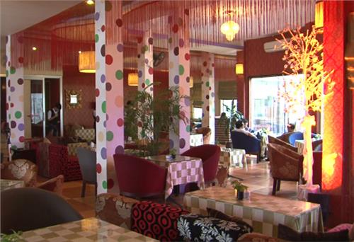Cafe, cơm văn phòng, karaoke OPERA