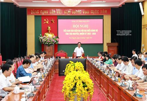 Xác định những đột phá phát triển cho từng khu vực, rút ngắn khoảng cách phát triển giữa các vùng miền