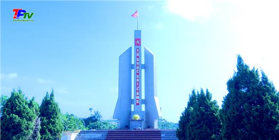 Hợp tác xã Hương Vân Trà: Dâng hương, tưởng niệm các anh hùng liệt sĩ nhân kỷ niệm 77 năm Ngày Thương binh, Liệt sĩ.