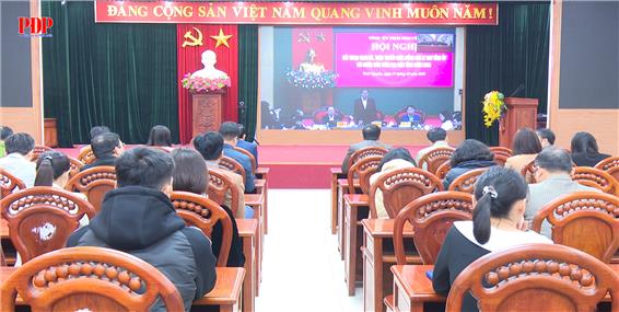 Cán bộ và Nhân dân phường Phan Đình Phùng dự Hội nghị đối thoại định kỳ, trực tuyến giữa đồng chí Bí thư Tỉnh uỷ Thái Nguyên với Nhân dân.