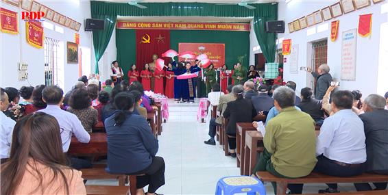 Tổ dân phố số 56, phường Phan Đình Phùng tổ chức Ngày hội Đại đoàn kết toàn dân tộc.