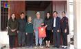Lãnh đạo thành phố Thái Nguyên thăm, tặng quà Tết các gia đình chính sách, hộ nghèo.