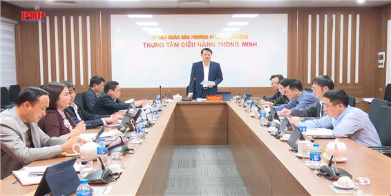 Phiên họp thường kỳ UBND phường Phan Đình Phùng tháng 11-2025.