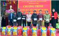 Phường Quan Triều: Chương trình tặng quà Tết cho hộ nghèo, hộ cận nghèo Xuân Ất Tỵ 2025.