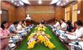 Thường trực Đảng ủy phường Phan Đình Phùng làm việc với các cơ quan chuyên trách, tham mưu giúp việc.