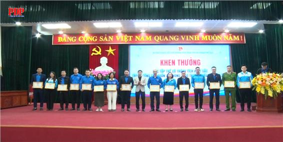 Đoàn TNCS Hồ Chí Minh phường Phan Đình Phùng tổng kết công tác đoàn và phong trào Thanh thiếu nhi năm 2025