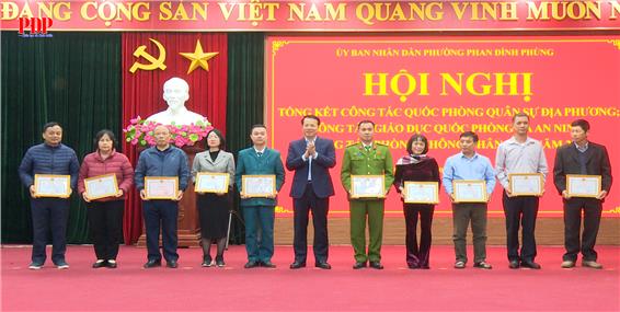 Tổng kết công tác Quốc phòng quân sự địa phương, công tác Giáo dục Quốc phòng và an ninh, công tác Phòng không nhân dân năm 2025