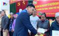Đồng chí Phó Chủ tịch Thường trực UBND tỉnh thăm, tặng quà Tết tại thành phố Thái Nguyên.