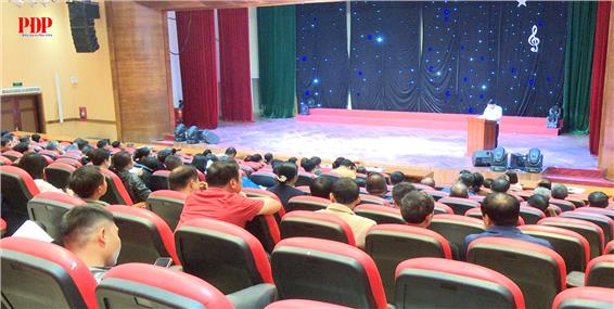 Phường Phan Đình Phùng triển khai kế hoạch tổng vệ sinh môi trường trên địa bàn.